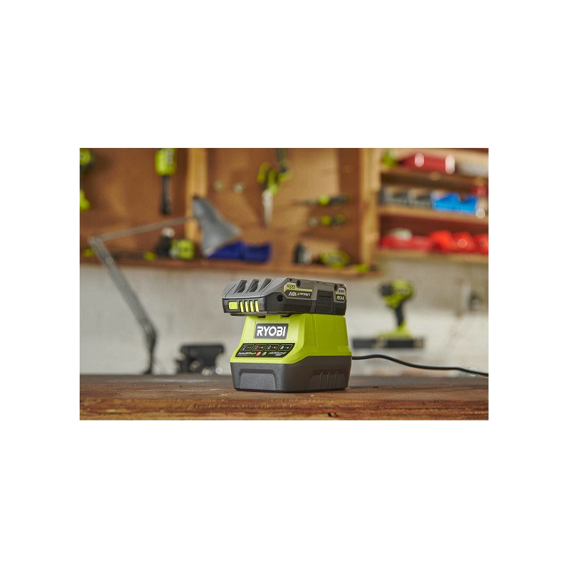 RYOBI 2,0 Akku + Ladegerät
