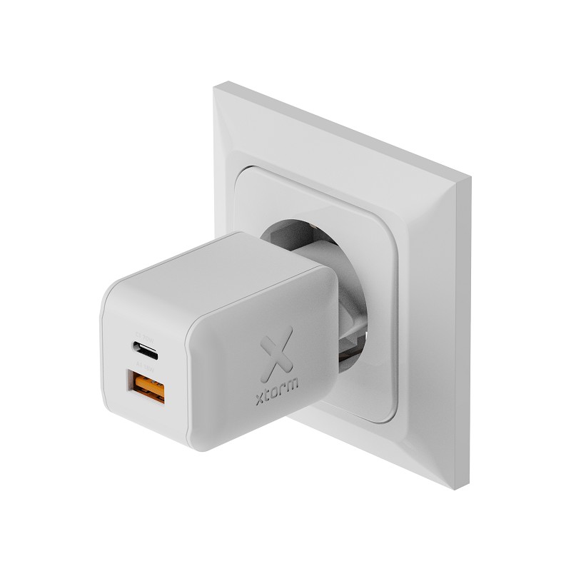 Xtorm 70W NextGen Ladegerät weiss