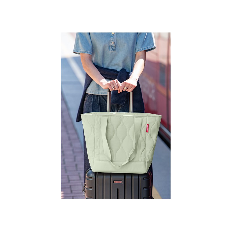 reisenthel travelshopper puffer iced matcha
