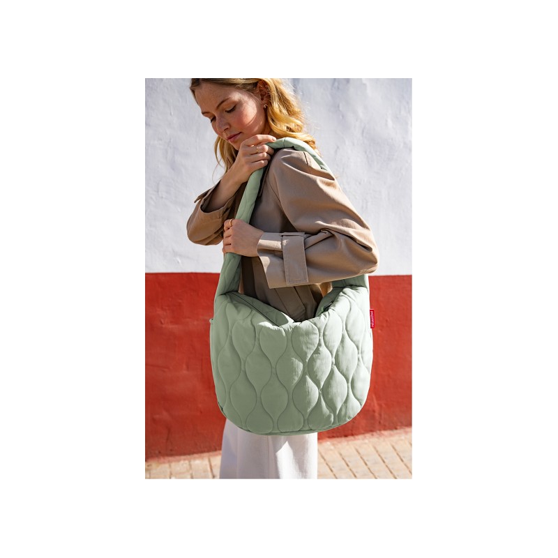 reisenthel moonbag puffer iced matcha
