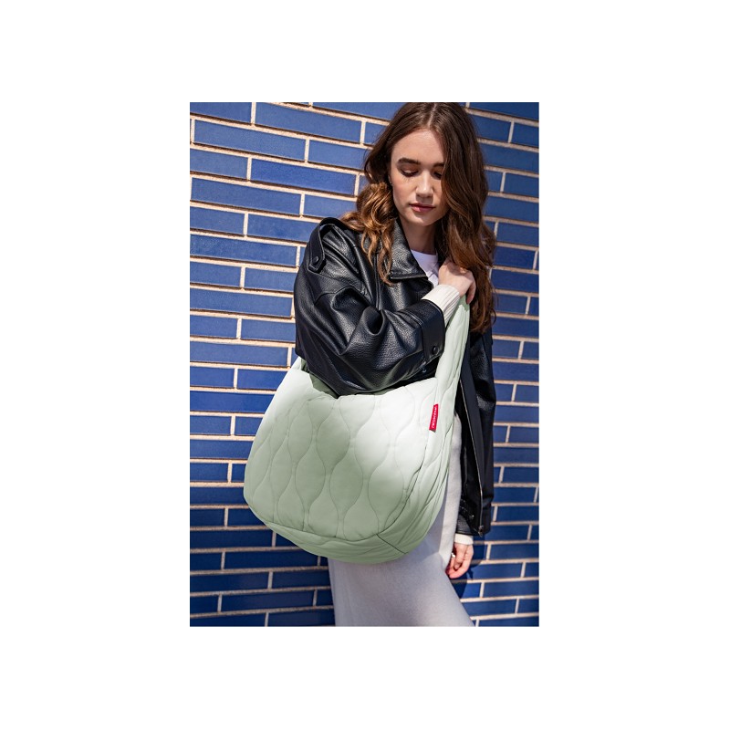 reisenthel moonbag puffer iced matcha