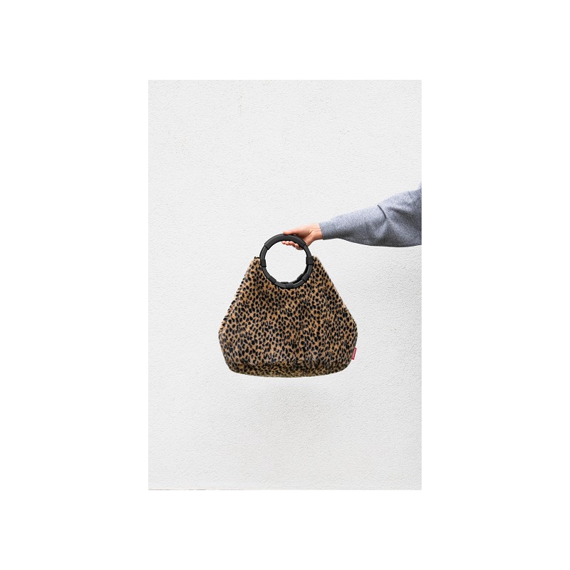 reisenthel loopbag hobo leo fake fur