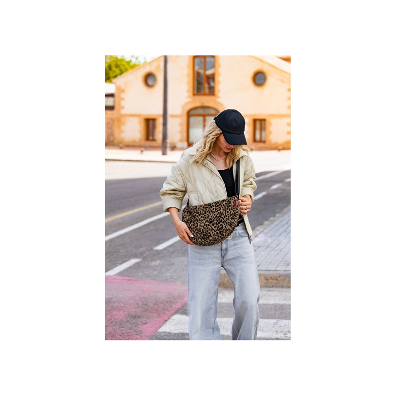 reisenthel moonbag S leo fake fur